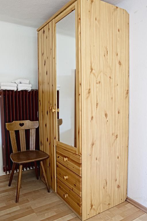 Hotel Altes Almhaus Maria Lankowitz Zimmer foto